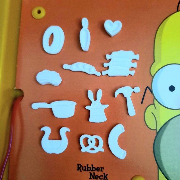 The Simpsons- Operation Skill Game, Milton Bradley, Complete, Tested, 2005 - Picture 8 of 11